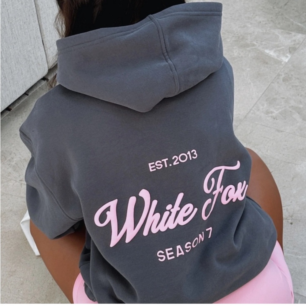 White Fox Season 7 grey and pink hoodie - Picture 10 of 10